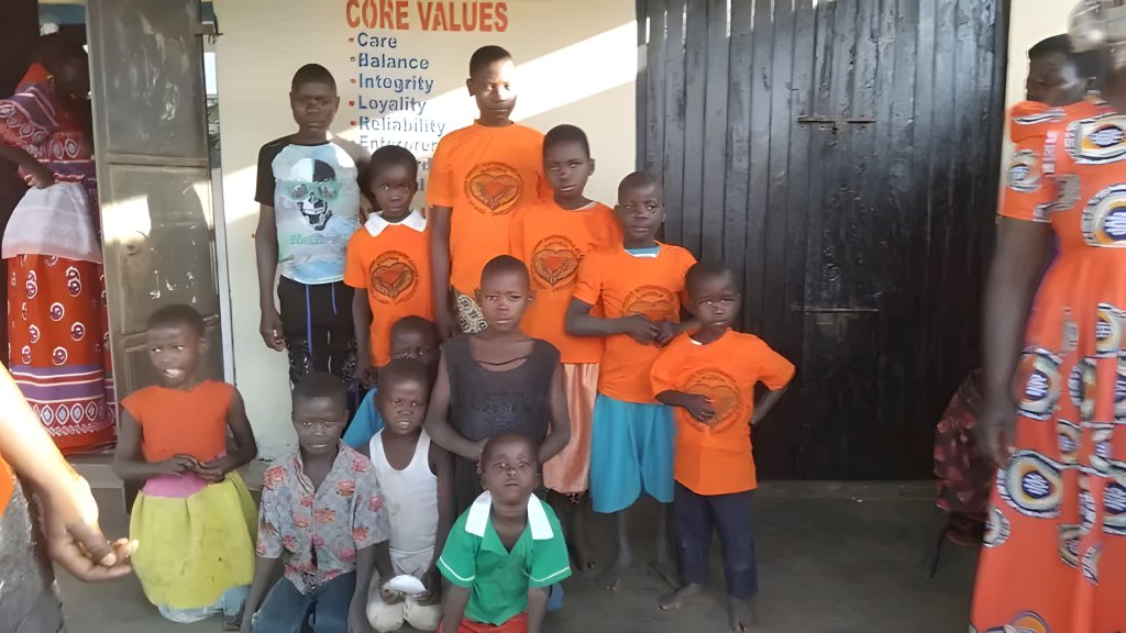 Children wearing KAUMA shirts